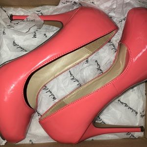 Micheal Antonio pink heels